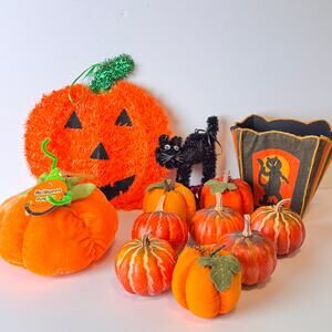 12 pcs Halloween decor bundle faux mini Pumpkins